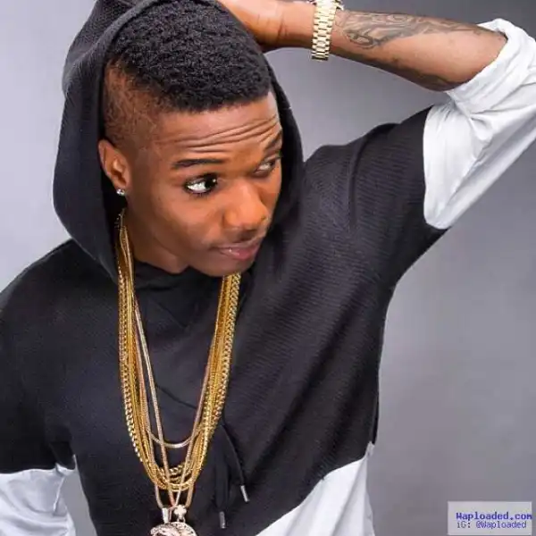 Photo: Wizkid Shakes The Net With 100k Worth Of Glo Airtime Give Out To Fans 
